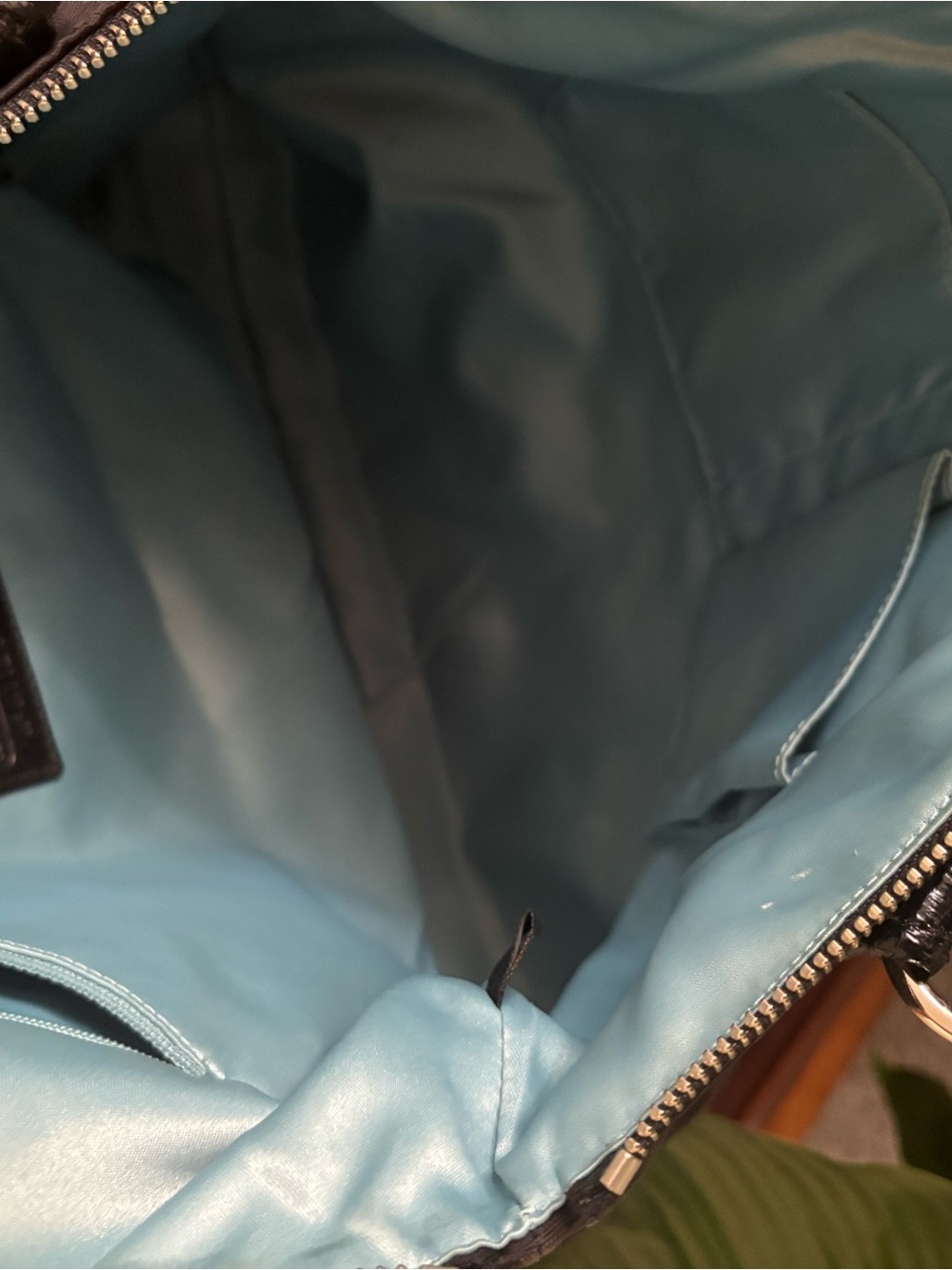 Coach 2011 Black Signature Canvas Tote Patent Leather Handles Front Zip Pocket - Picture 5 of 6